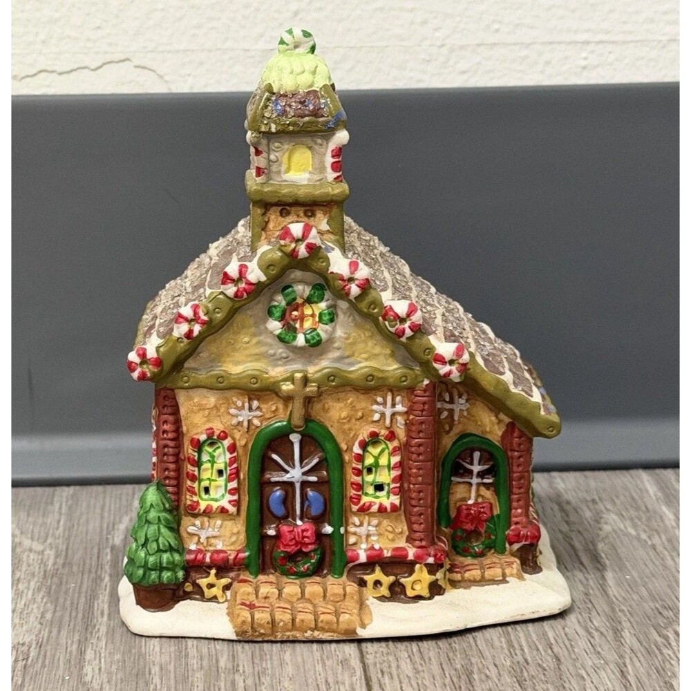 Ginger Frost Lane 2005 Christmas House Church Porcelain Ceramic 5” Tall - Picture 2 of 16